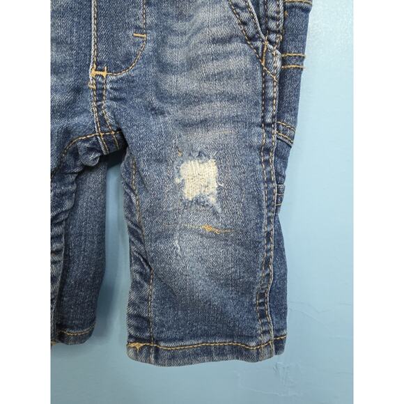 Oshkosh B’gosh baby 3m distressed denim overalls with light blue pocket vestbak - Picture 2 of 9